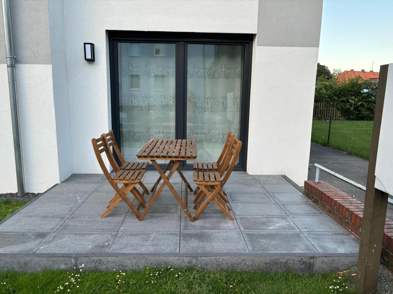 Davidoff-Apartment Seelze Exterior photo
